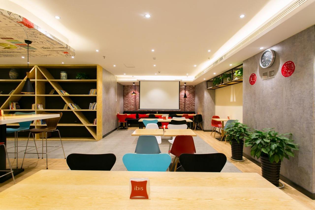 Ibis Xi'An Lintong Huaqing Hot Spring Hotel Exterior foto